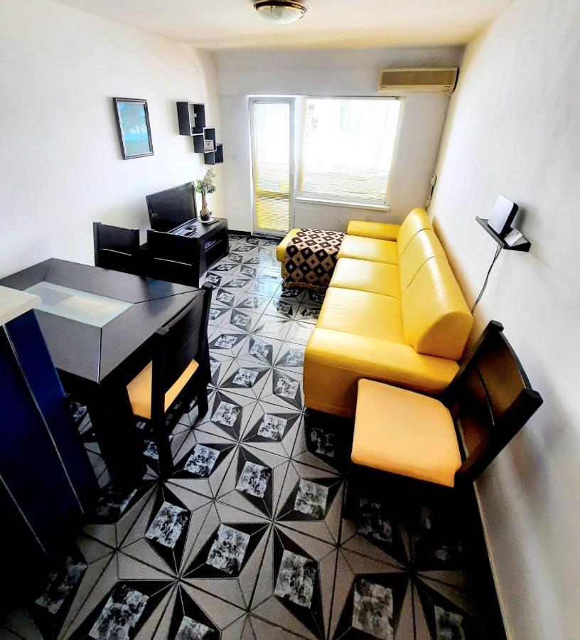 Apartment Міа Варна Екстериор снимка