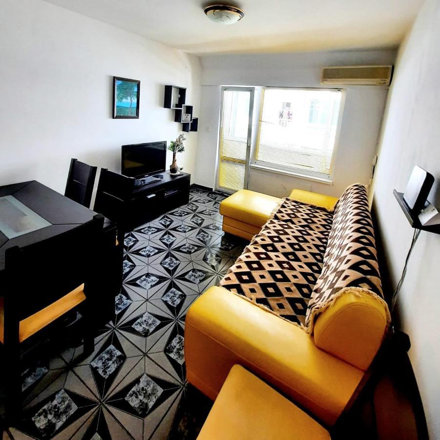 Apartment Міа Варна Екстериор снимка